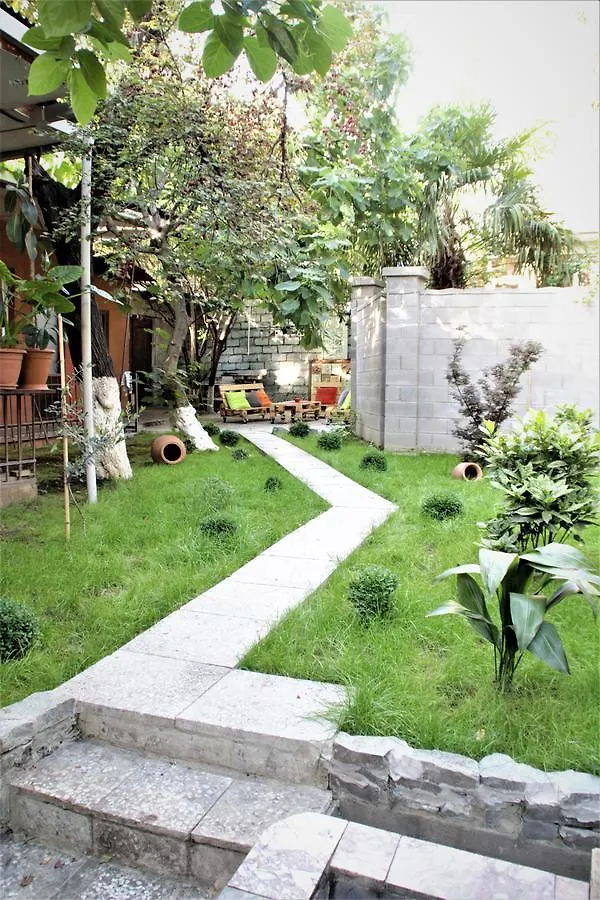 Bude Hostel Тбилиси Грузия
